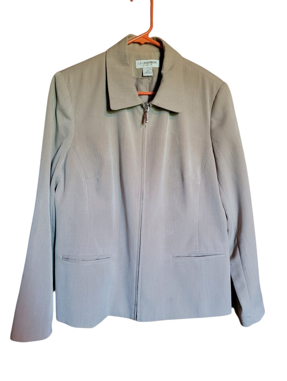 Sag Harbor Women's Light Gray Zip Blazer